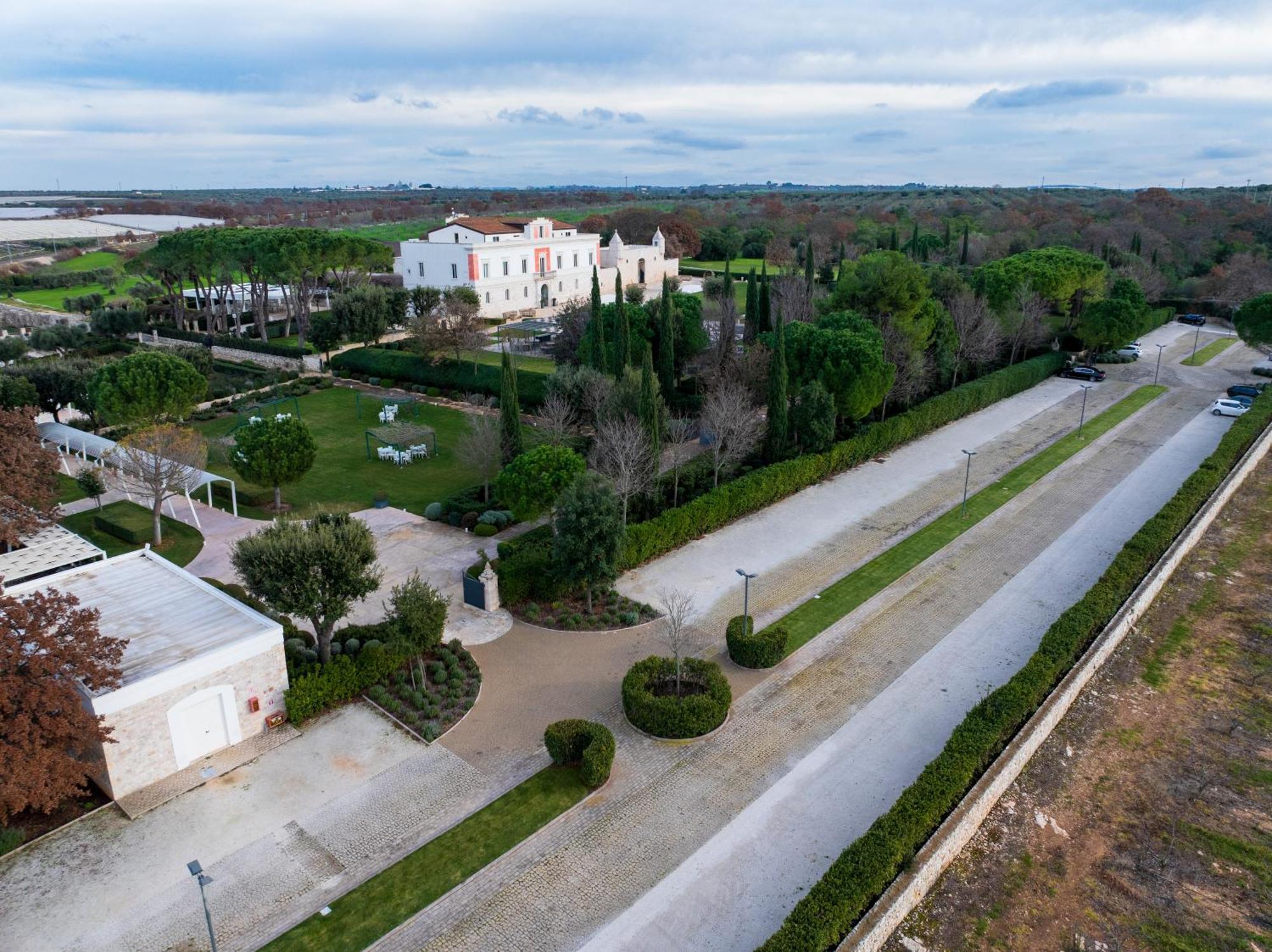 Отель Relais Il Santissimo Тури Экстерьер фото